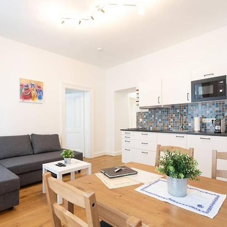 14 C&J'S Apartment Відень Екстер'єр фото